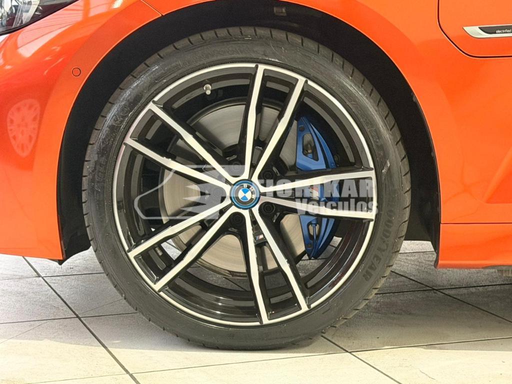BMW 330E M SPORT 2.0 TURBO HÍBRIDO