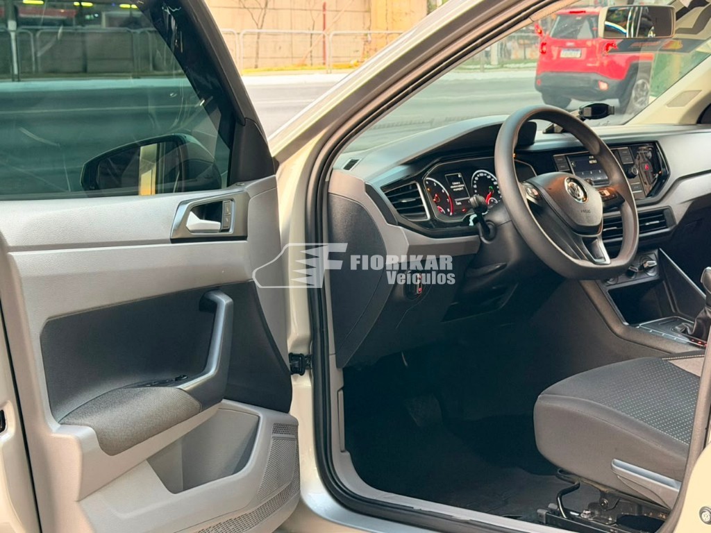 VOLKSWAGEN POLO 1.0 200 TSI COMFORTLINE