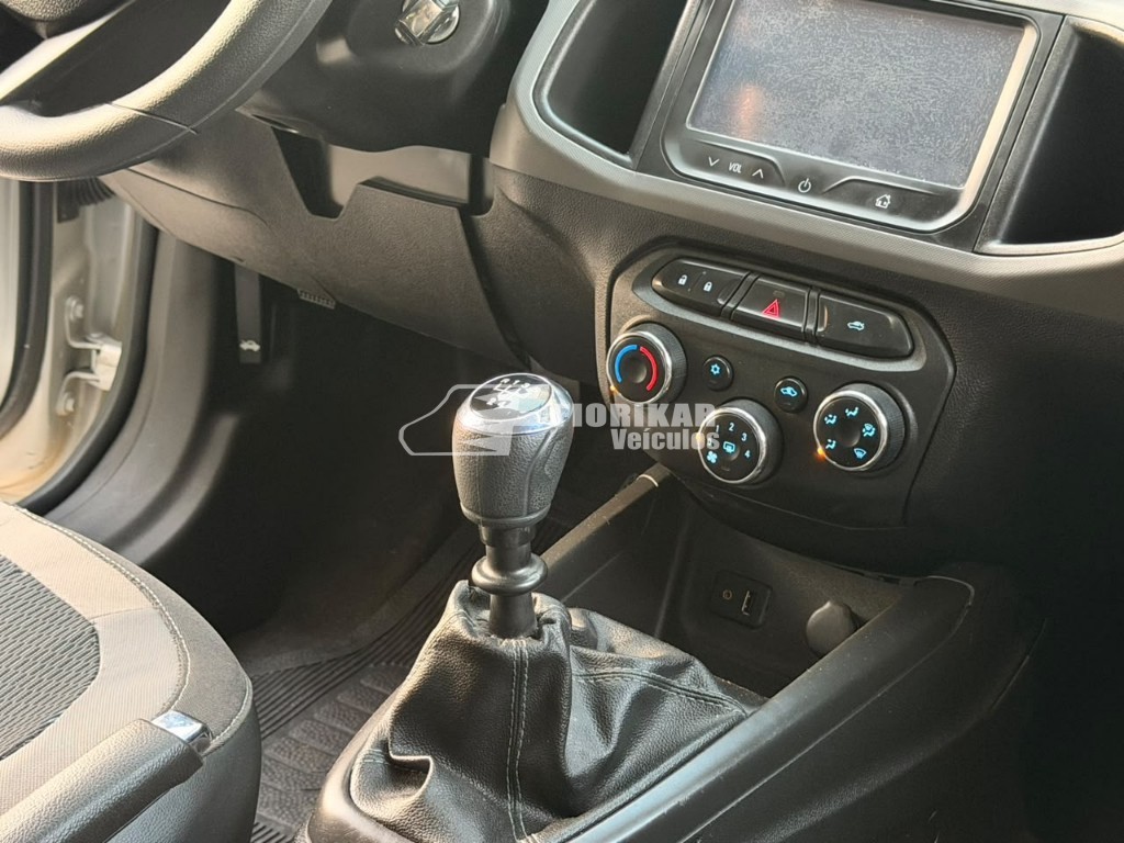 CHEVROLET ONIX LT 1.0