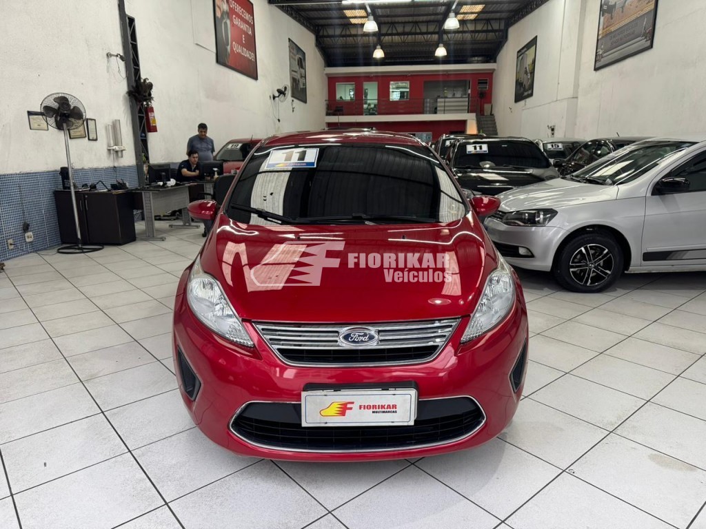 Oferta Seminovo FORD NEW FIESTA no Fiorikar