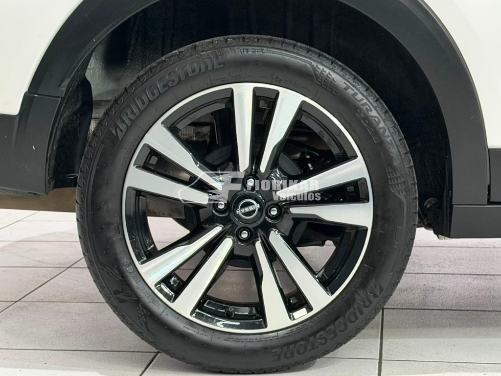 NISSAN KICKS ADVANCE 1.6