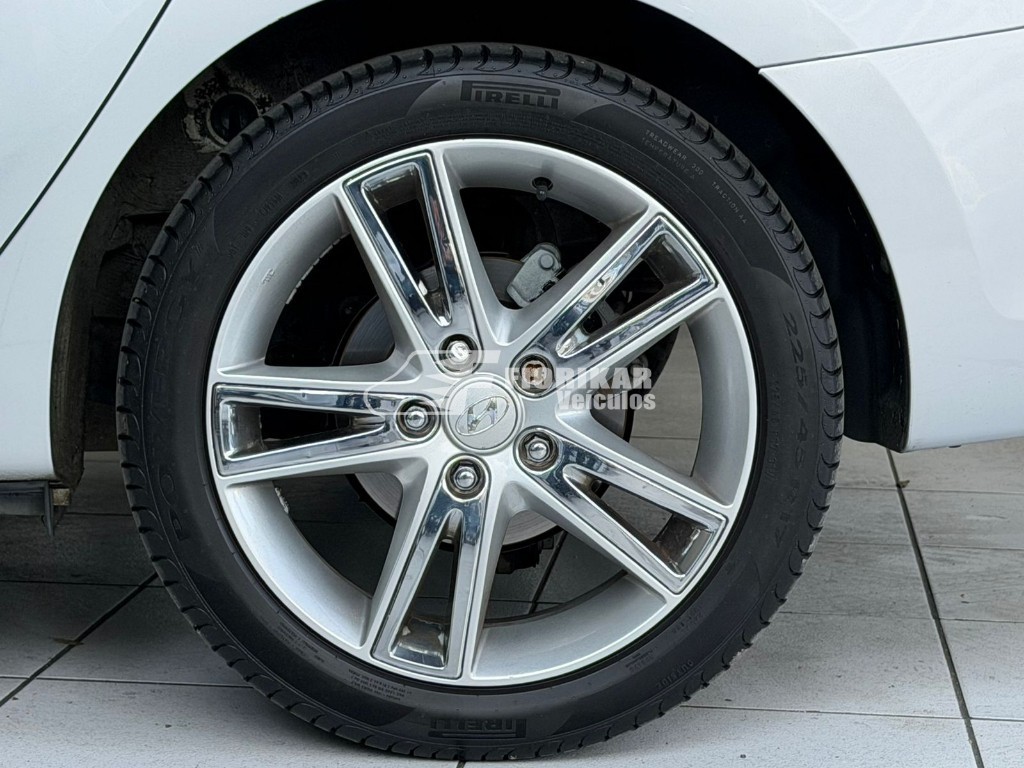HYUNDAI I30 CW 2.0 GLS