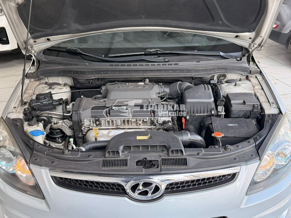 HYUNDAI I30 CW 2.0 GLS