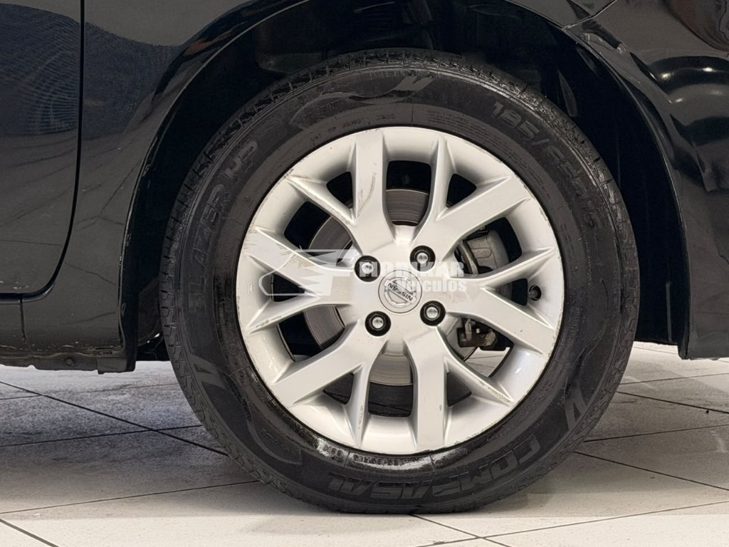 NISSAN VERSA SV 1.6