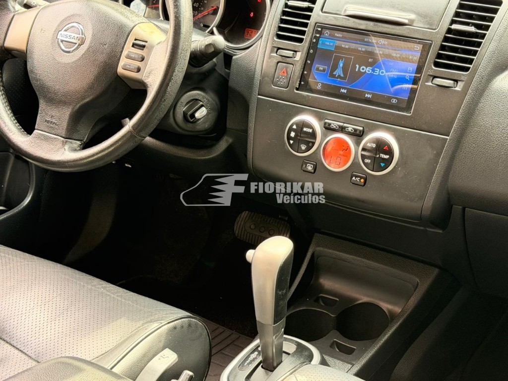 NISSAN TIIDA SL 1.8