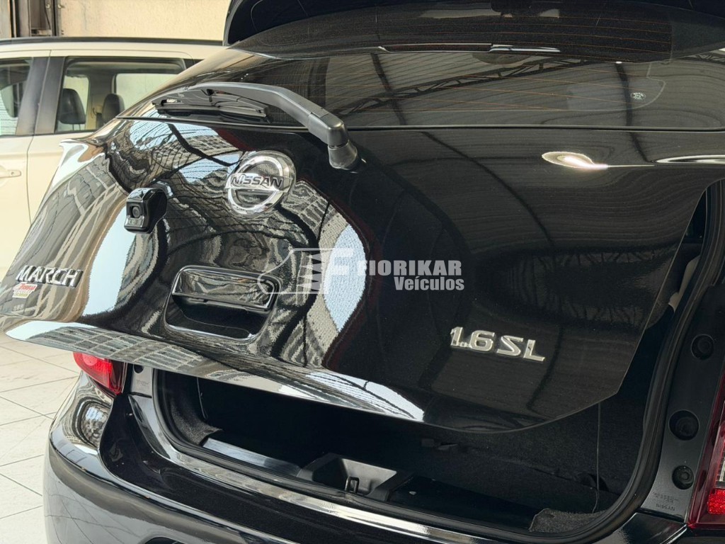 NISSAN MARCH SL 1.6