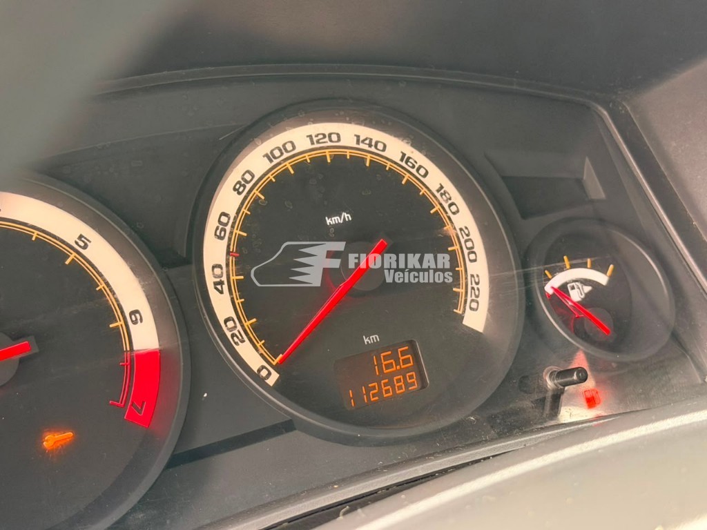 CHEVROLET VECTRA GT 2.0