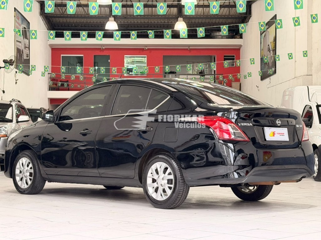 NISSAN VERSA SV 1.6