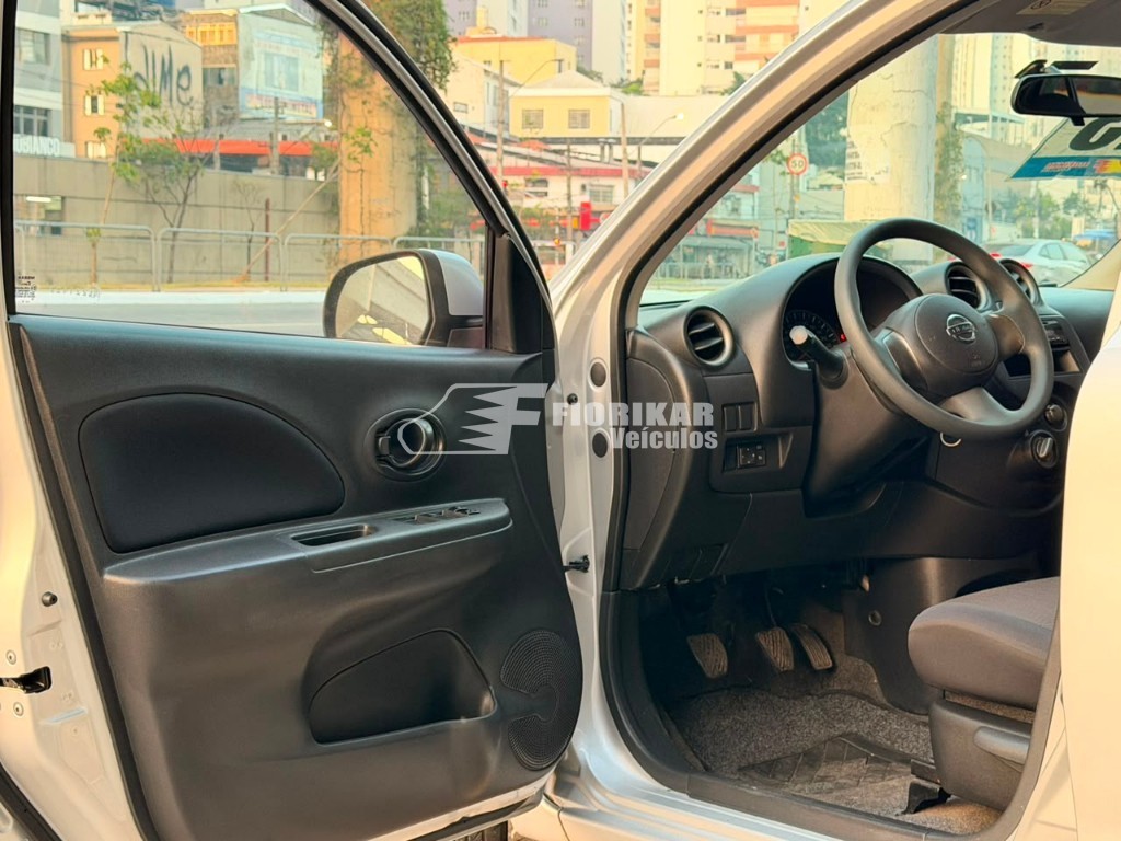 NISSAN MARCH S 1.0