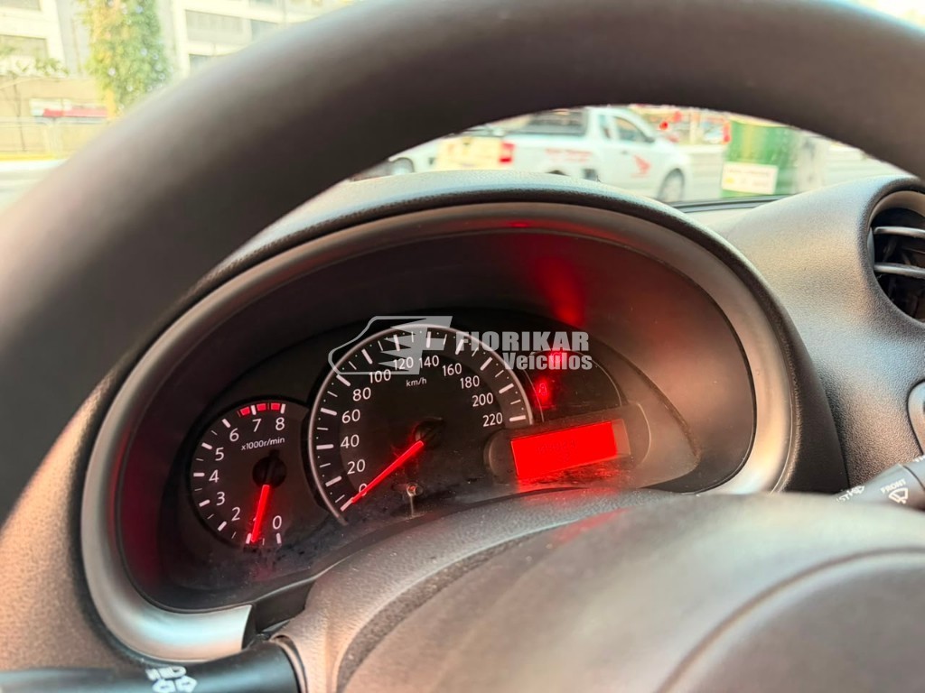 NISSAN MARCH S 1.0