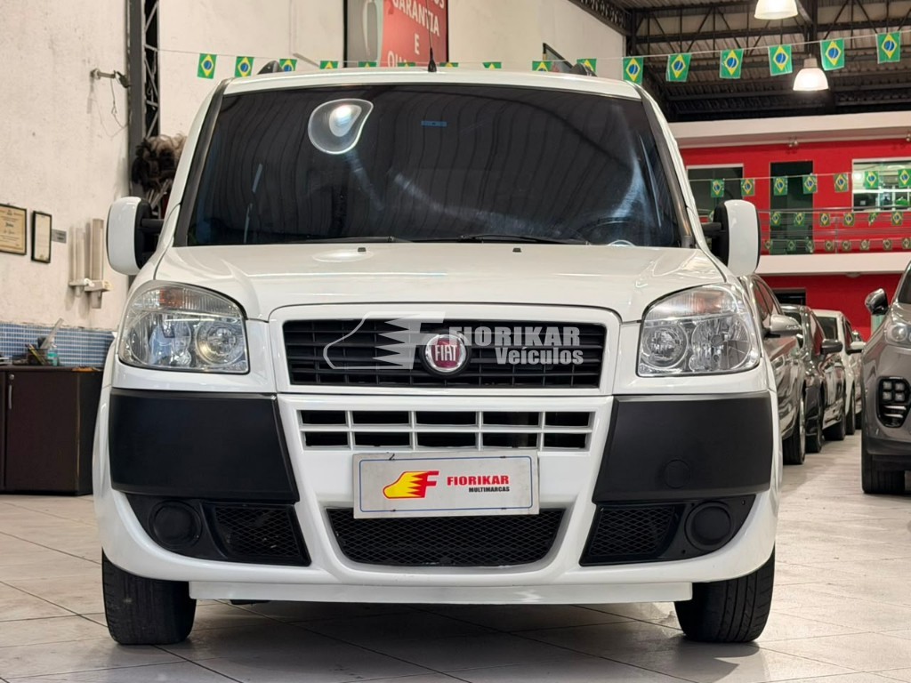 FIAT DOBLO ESSENCE 1.8 7LUG