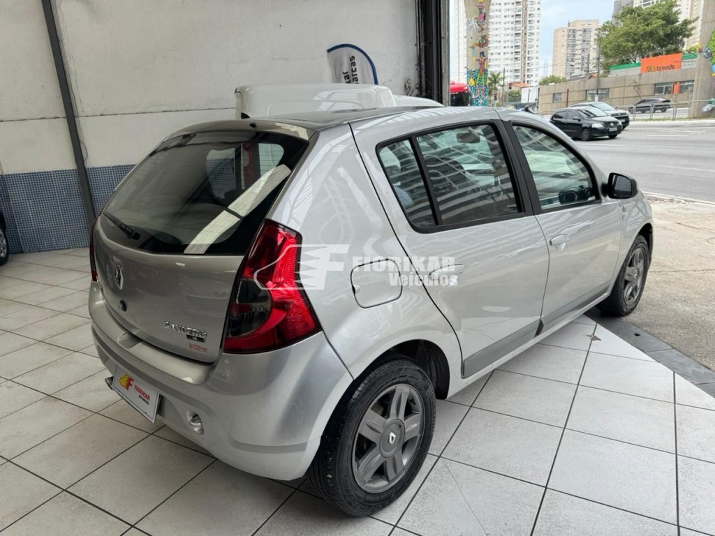 RENAULT SANDERO 1.6 EXPRESSION