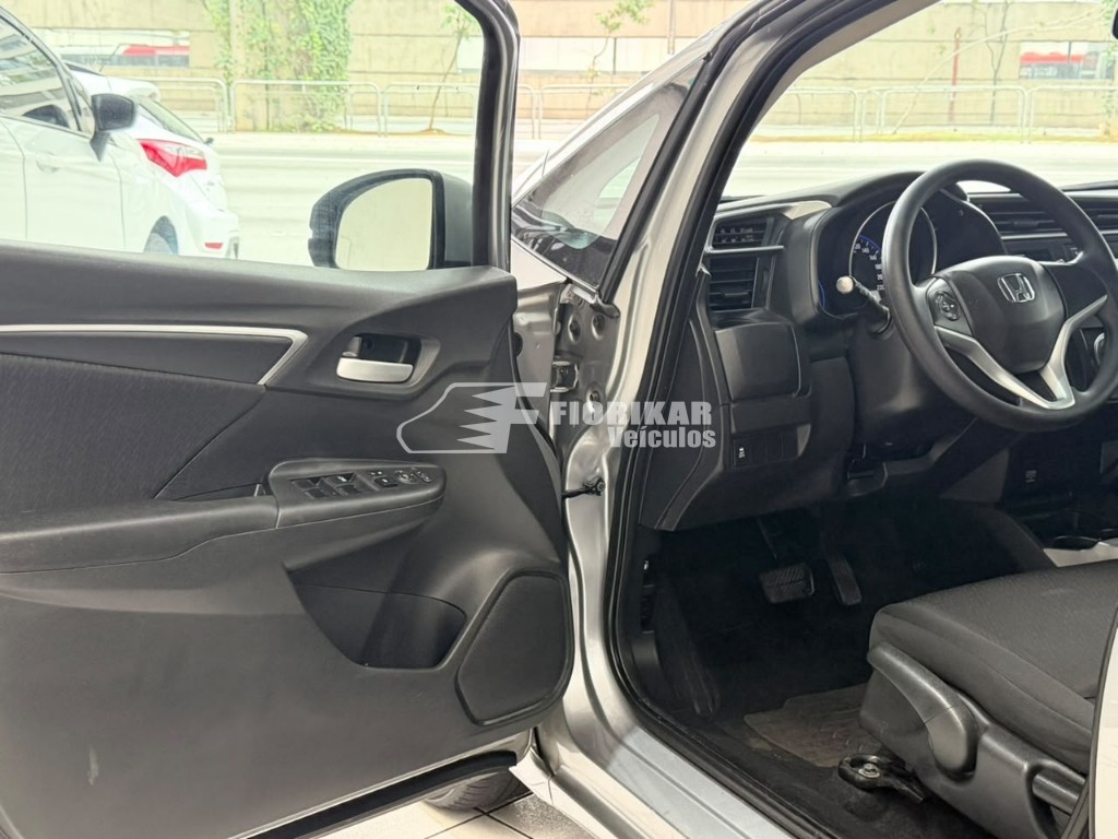 HONDA FIT LX 1.5