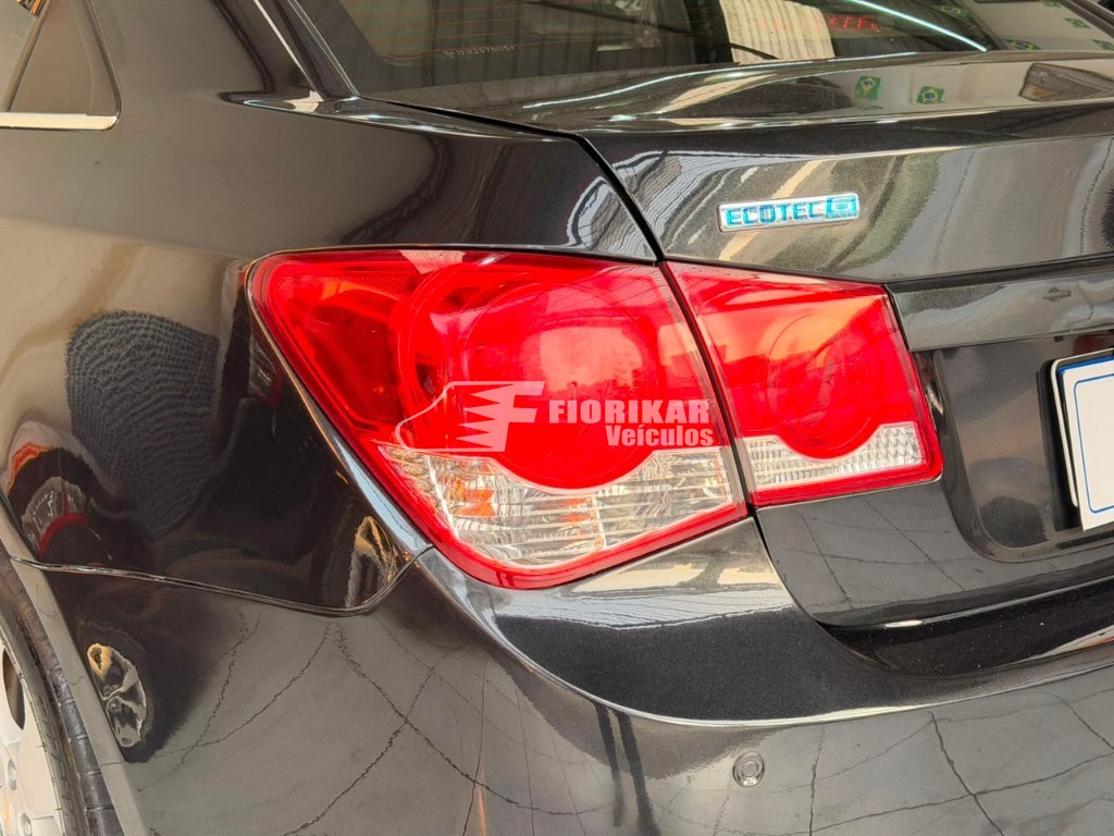 CHEVROLET CRUZE SEDAN LT 1.8