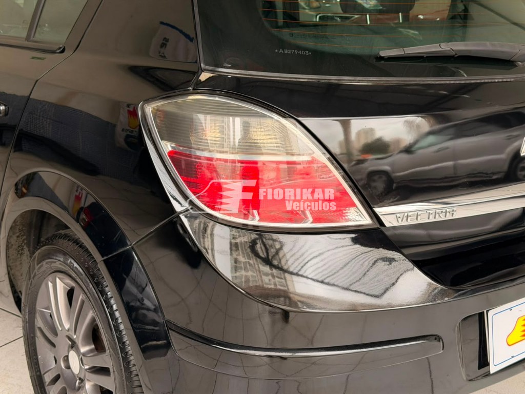 CHEVROLET VECTRA GT 2.0
