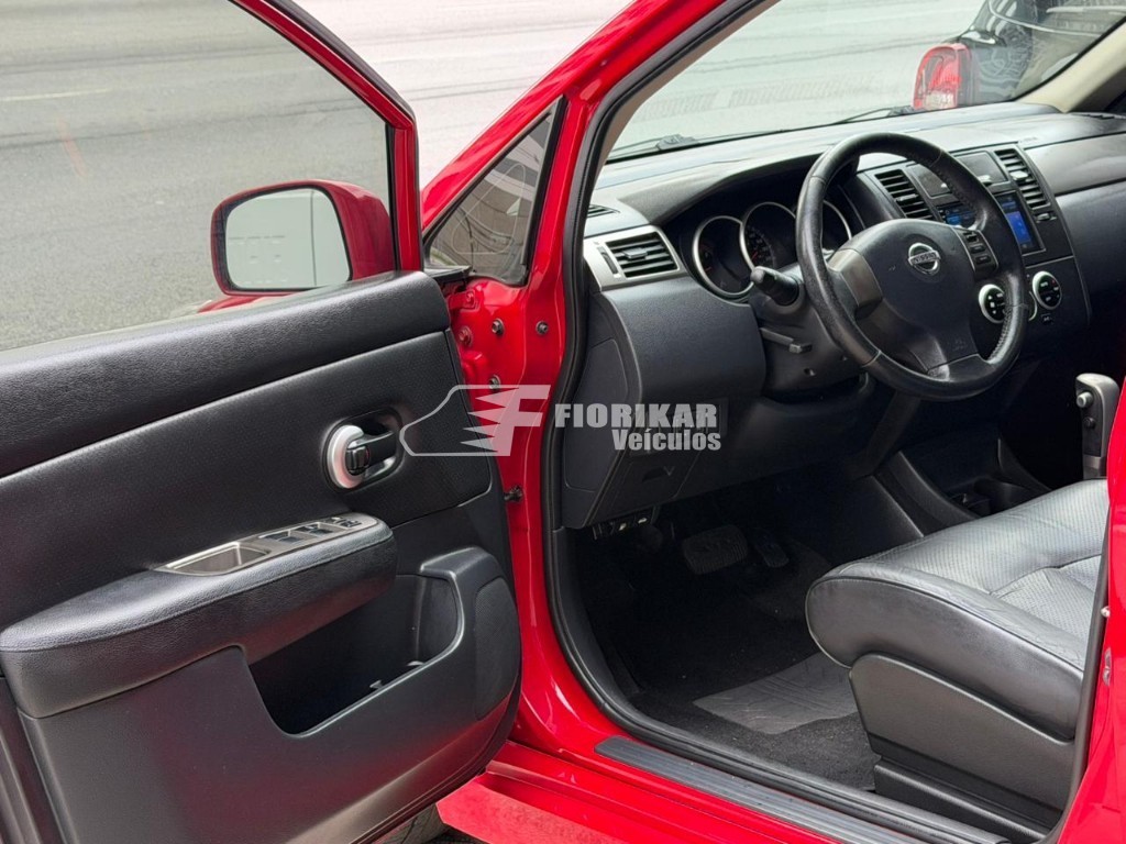 NISSAN TIIDA SL 1.8