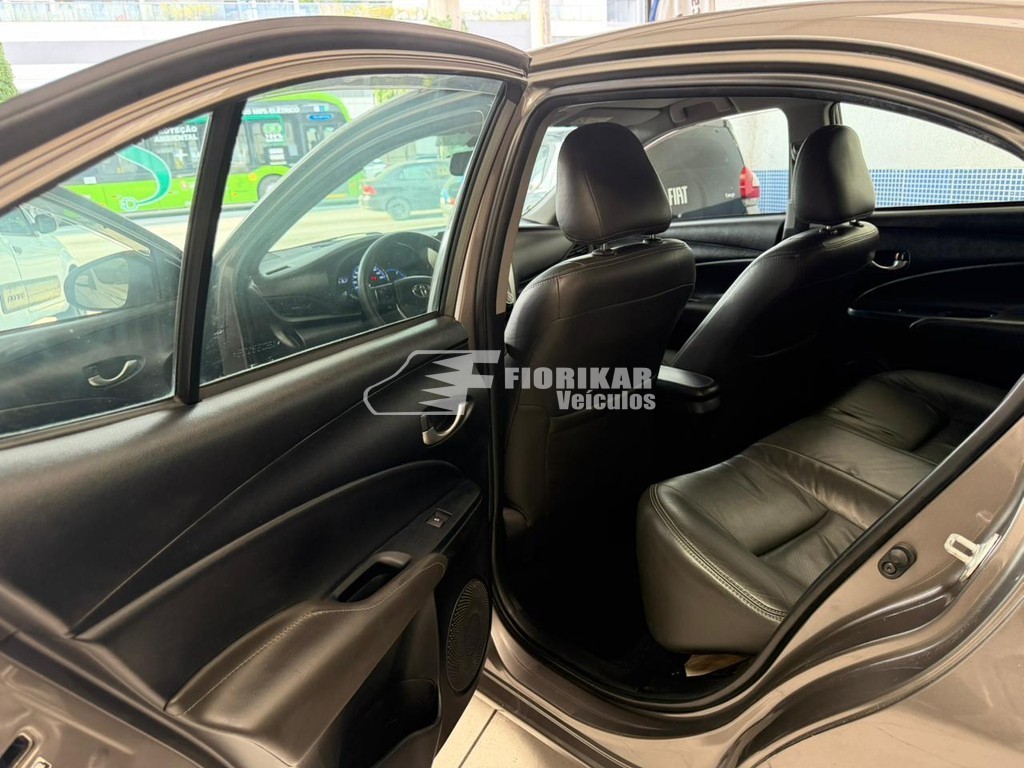 TOYOTA YARIS XL SEDAN 1.5