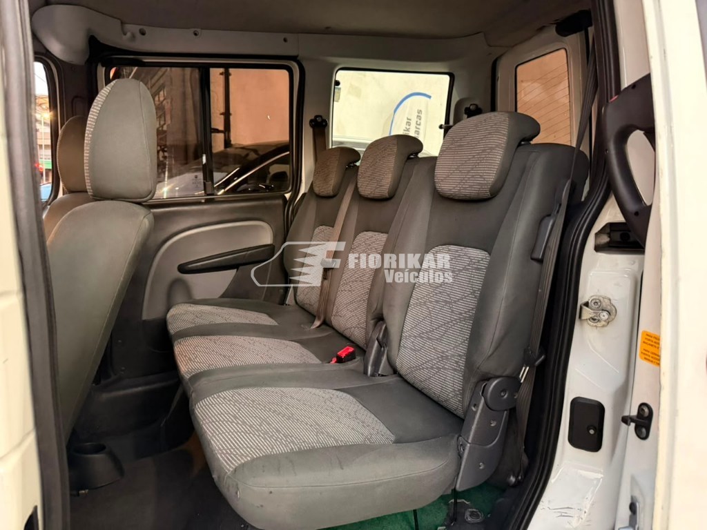 FIAT DOBLO ESSENCE 1.8 7LUG