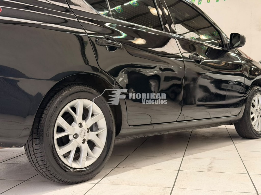 NISSAN VERSA SV 1.6