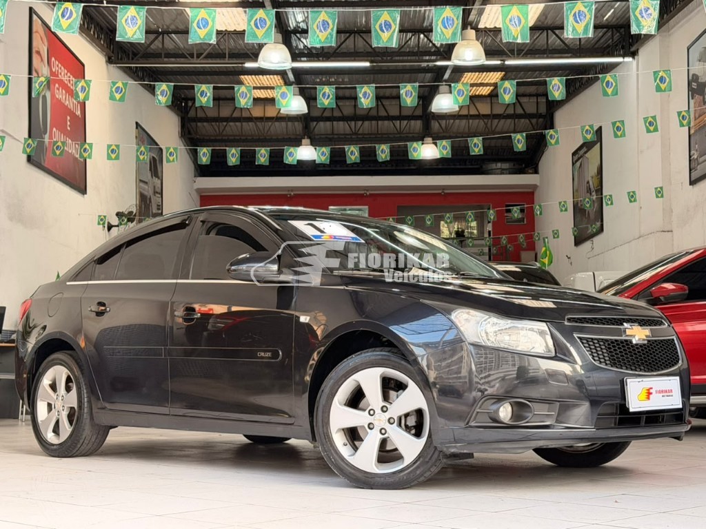 CHEVROLET CRUZE
