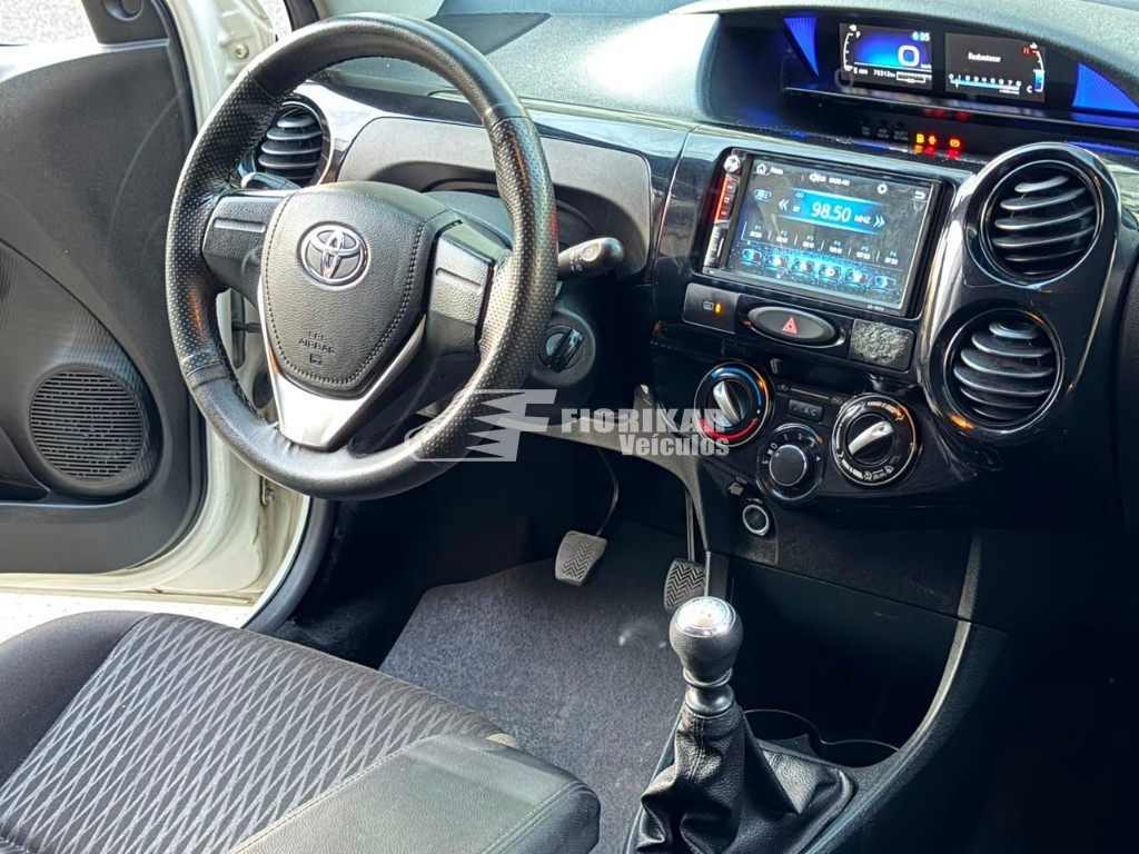 TOYOTA ETIOS X 1.3