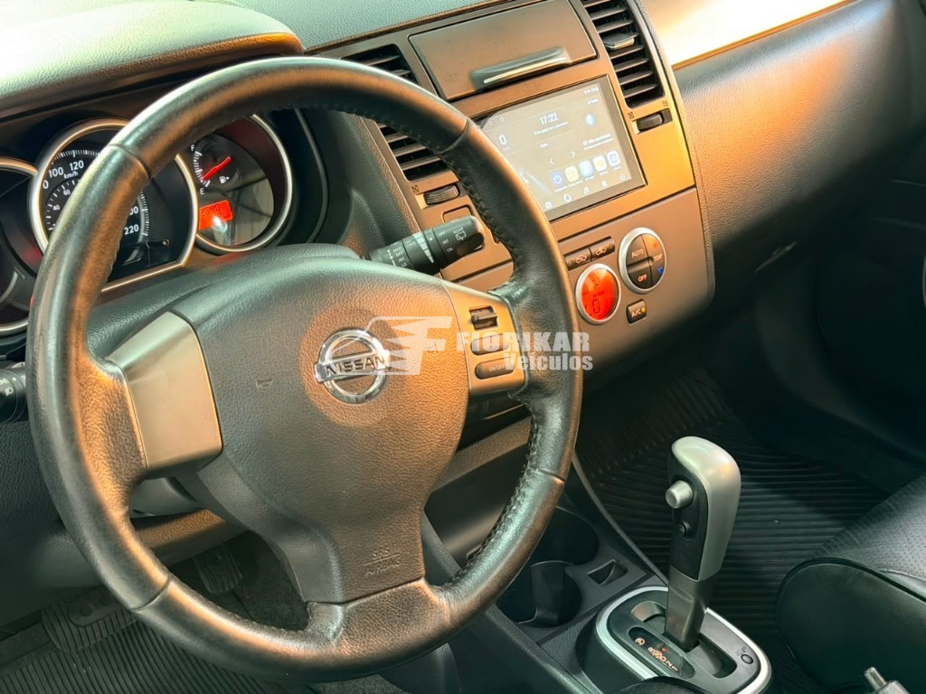 NISSAN TIIDA SL 1.8
