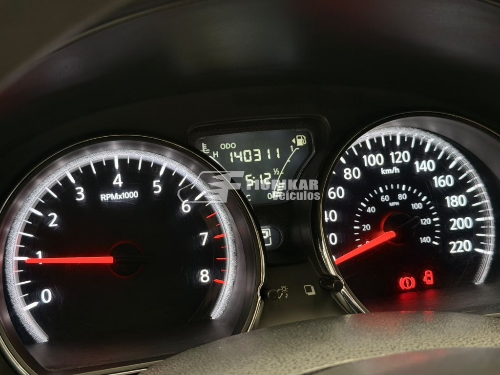 NISSAN VERSA SV 1.6