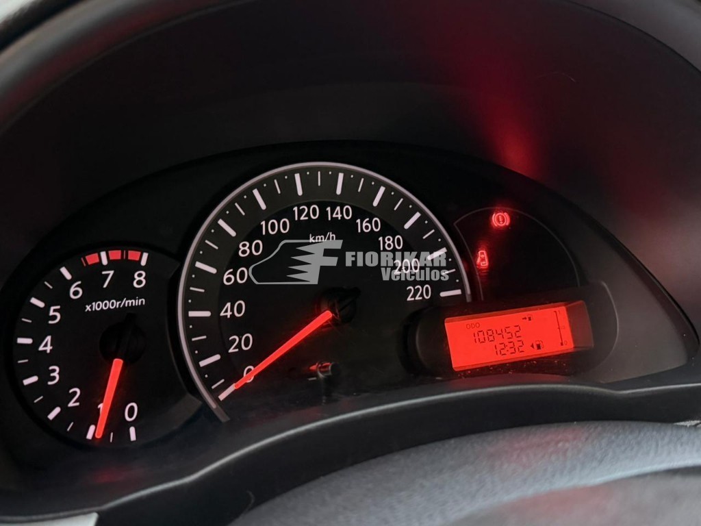 NISSAN MARCH S 1.6