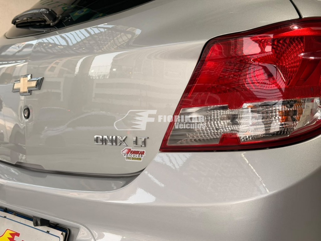 CHEVROLET ONIX LT 1.0
