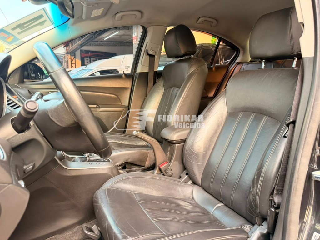 CHEVROLET CRUZE SEDAN LT 1.8