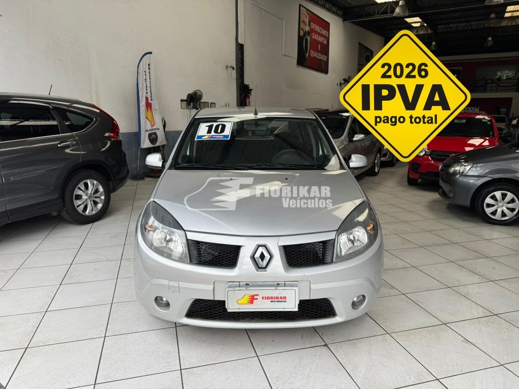 Oferta Seminovo RENAULT SANDERO no Fiorikar