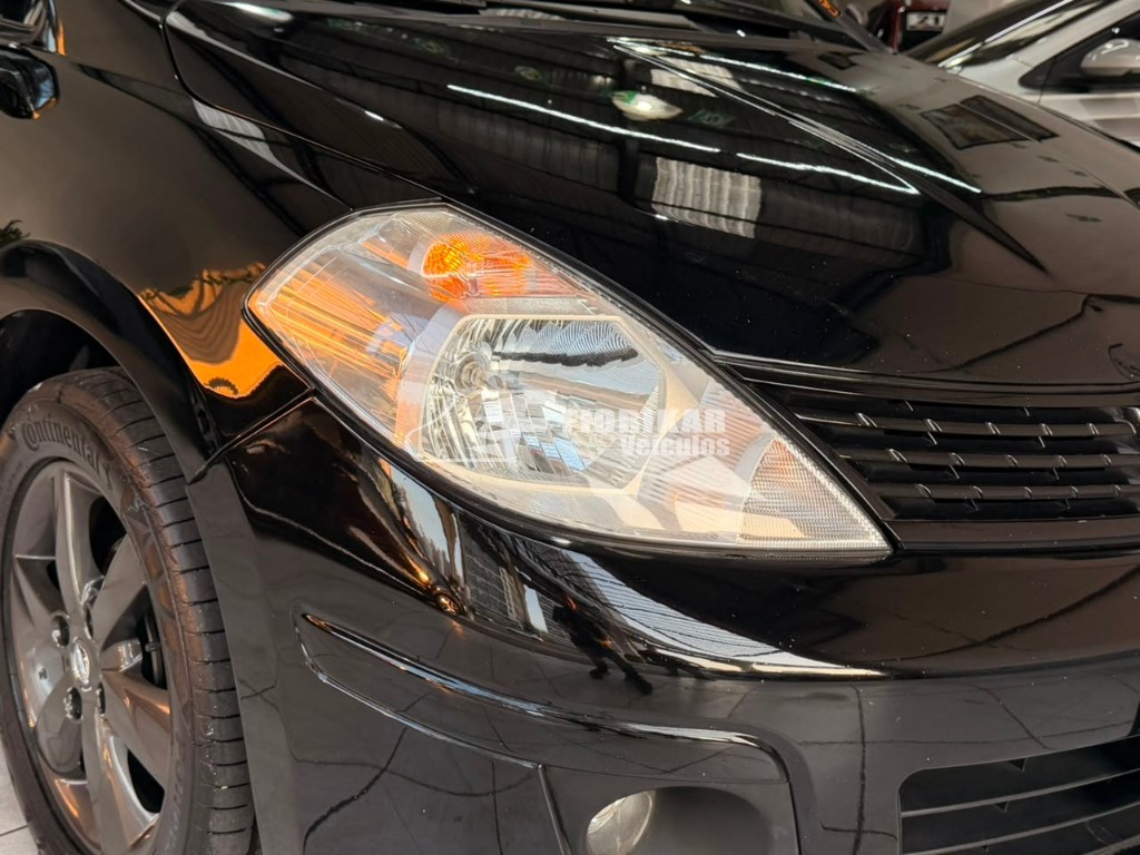 NISSAN TIIDA SL 1.8