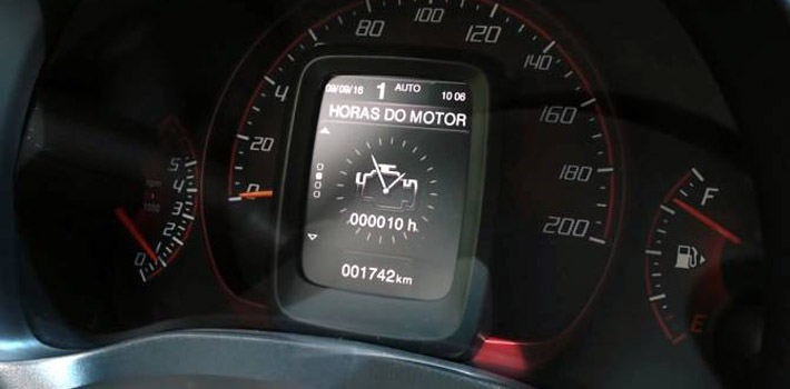Por que a vida útil do motor é medida em quilômetros e não horas?